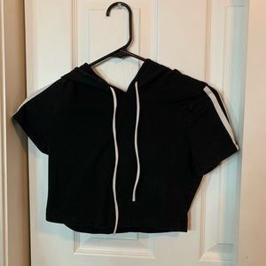 Hooded crop top